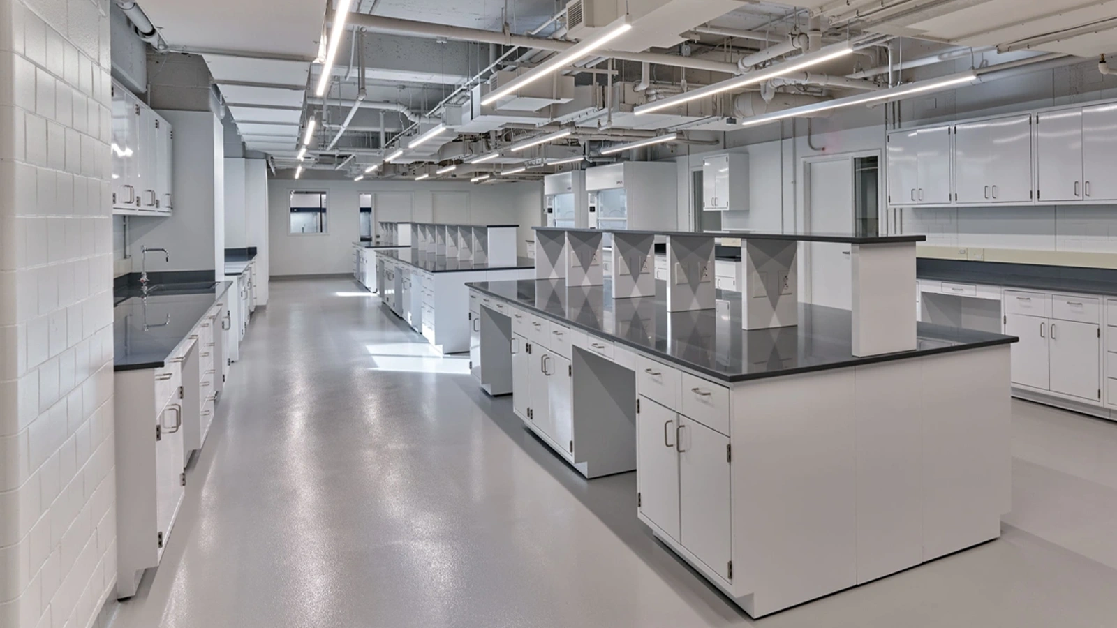 Zahav Biosciences Relocates New HQ and R&D Facility to Race Street Labs
